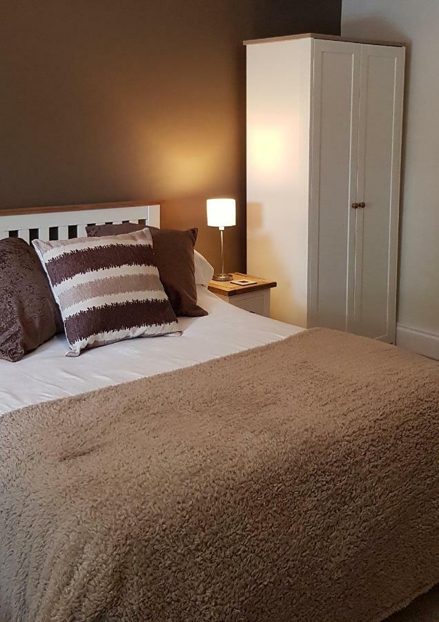 The Greyhound Inn Bedale Buitenkant foto